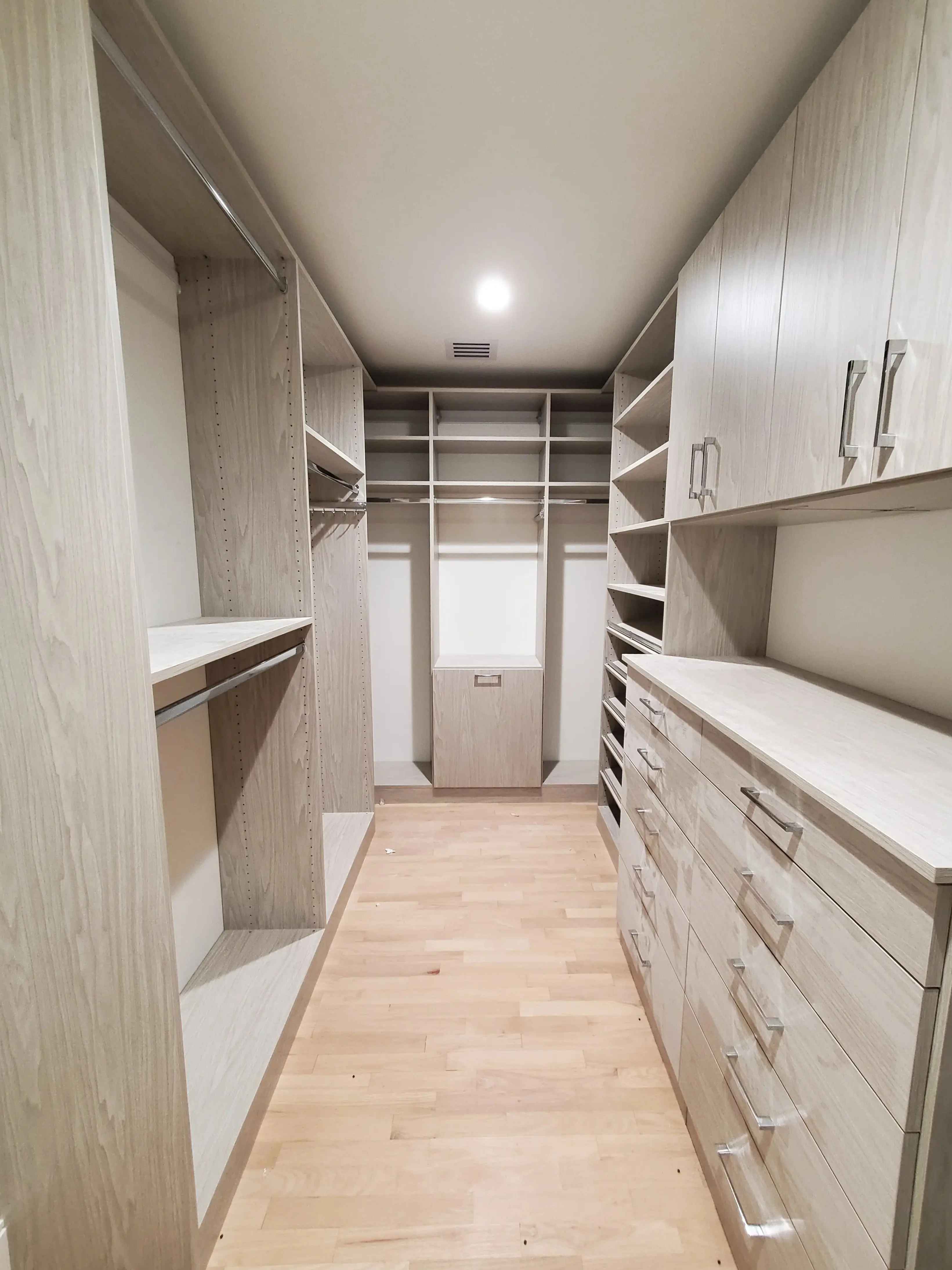 Custom Walk-In Closet in Edgewater NJ